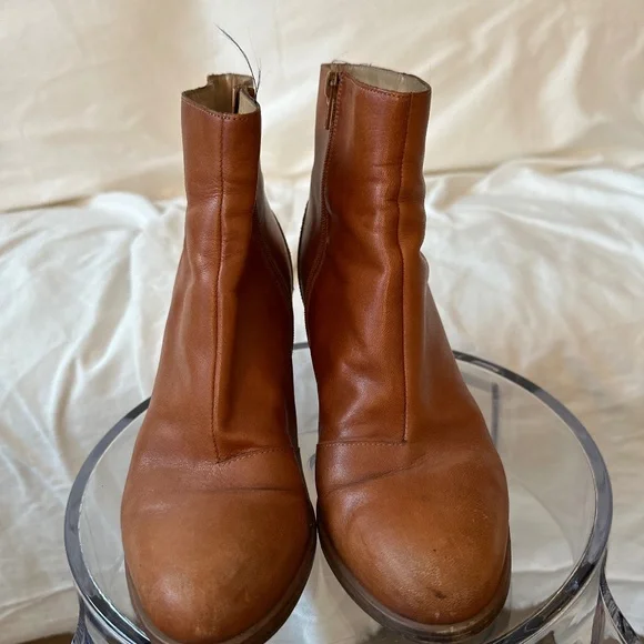 【MM6 Maison Margiela】Ankle Boots Sudan Brown MM6 Maison Margiela Brown Chelsea Ankle Boot s59wu0211